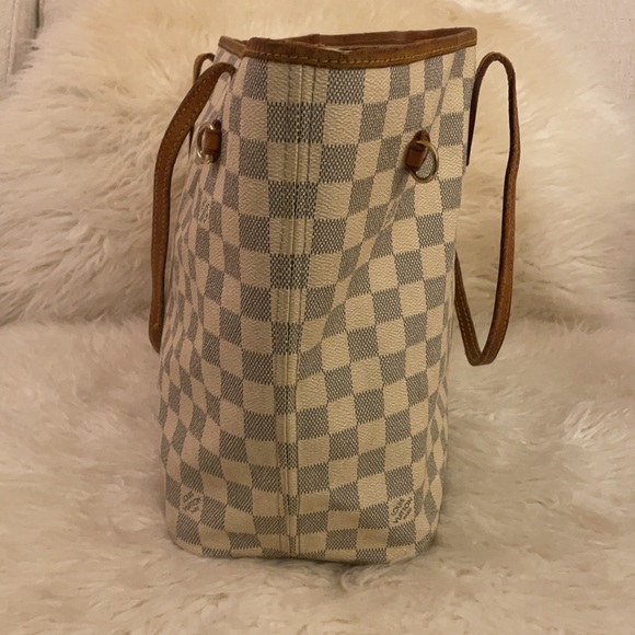 Louis Vuitton Damier Azur MM Neverfull - Picture 5 of 17